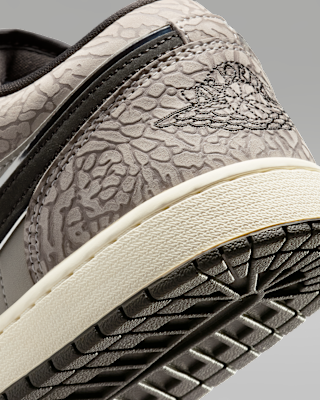 NIKE公式】エア ジョーダン 1 LOW SE メンズシューズ.オンラインストア